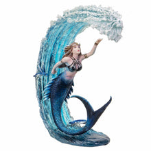 Elemental Magic- Water Sorceress