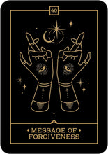 Voice of the Souls Oracle: 44 Full-Color, Gilded Cards and 176-Page Guidebook