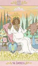 The Luna Sol Tarot Deck: A 78-Card Tarot Deck With Guidebook