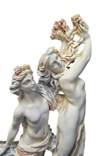 Apollo and Daphne-Transformation