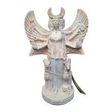 Hekate – Goddess of Magic & Crossroads
