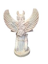 Hekate – Goddess of Magic & Crossroads